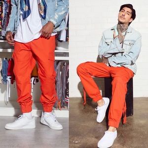 Fashion Nova MEN Orange Cargo Pants (Size M)